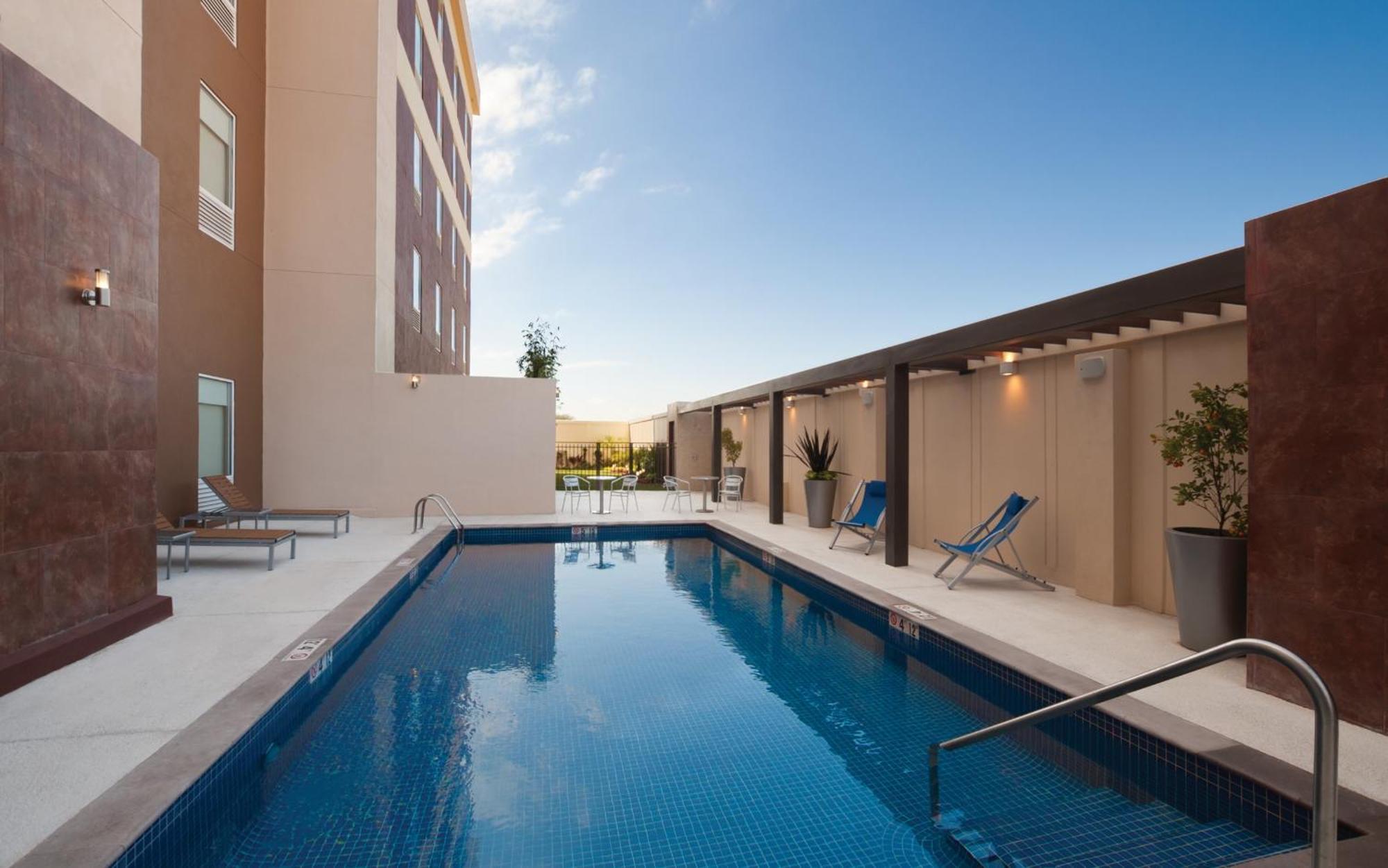 Home2 Suites By Hilton ווינטר גארדן מראה חיצוני תמונה